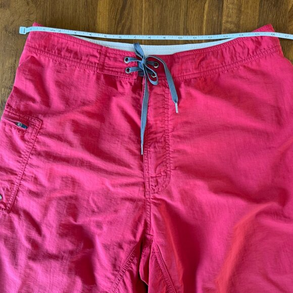 PATAGONIA Board Shorts Mens 34 Solid Red Swim Trunks Fully Lined Boardshorts - Picture 7 of 9